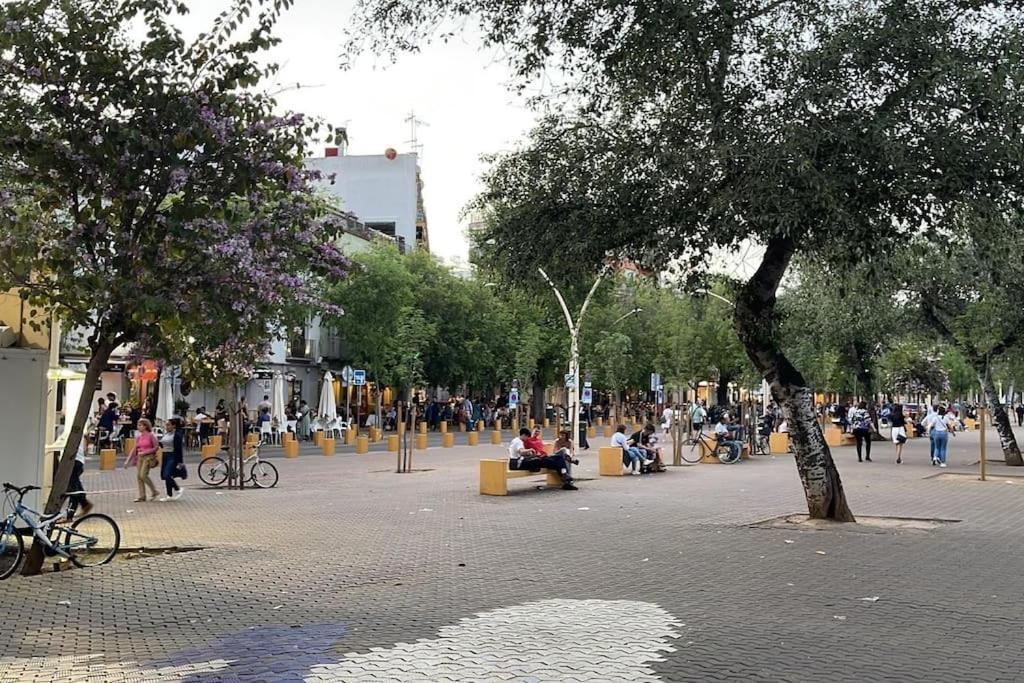 Apartamento Estudio Moderno Con Opcion De Garaje Sevilla Exterior foto